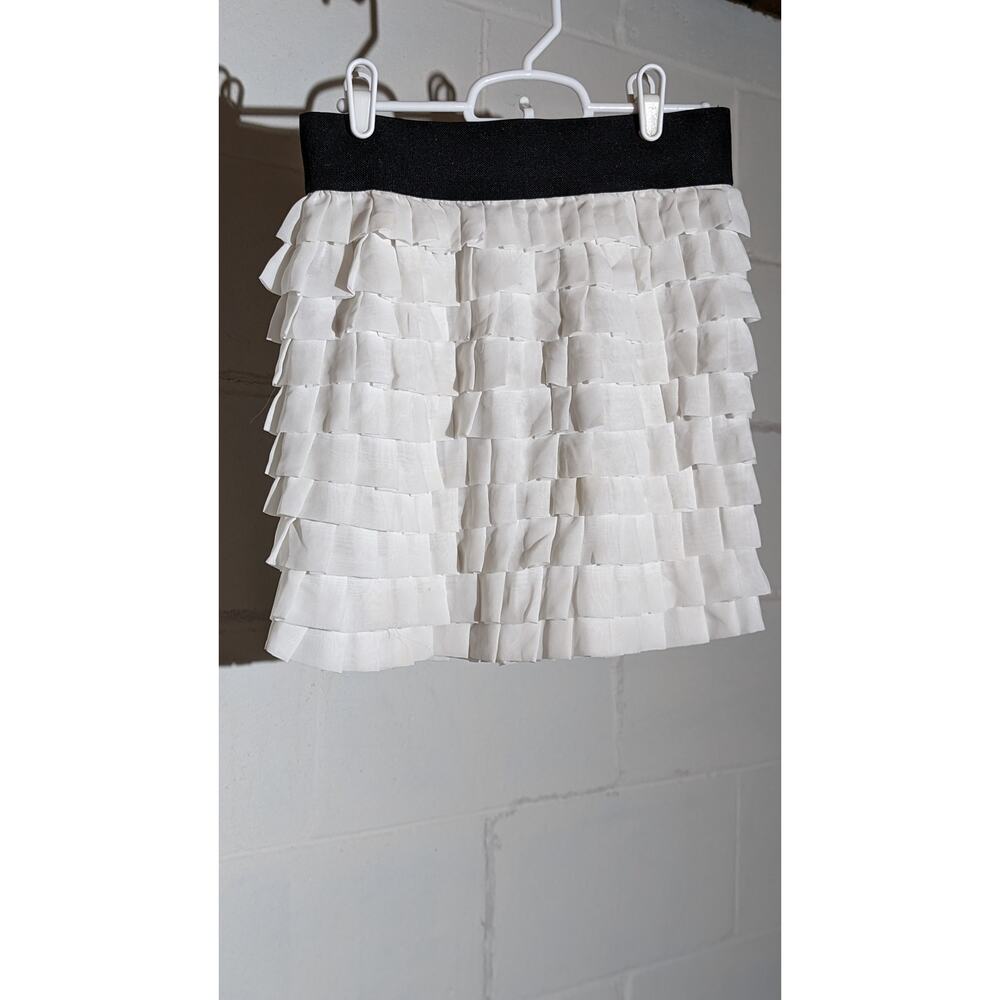 2B Bebe Off White Tiered Ruffle Mini Skirt Black Waistband Y2K Small